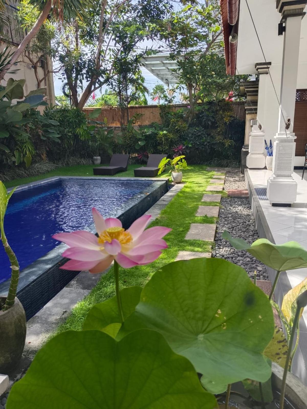 Walking To The Beach At Omahati Villa Canggu Esterno foto